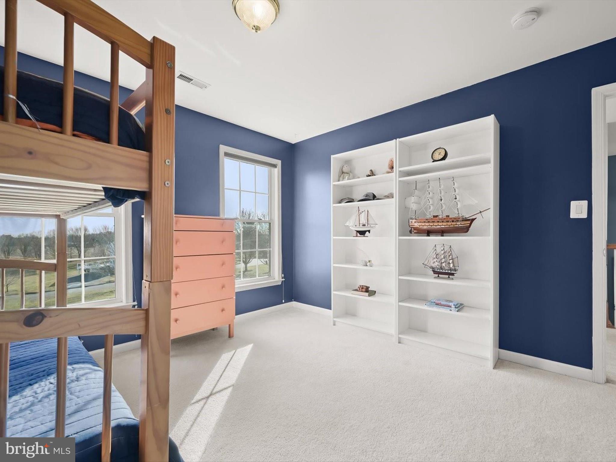 MAXA MEADOWS - Residential