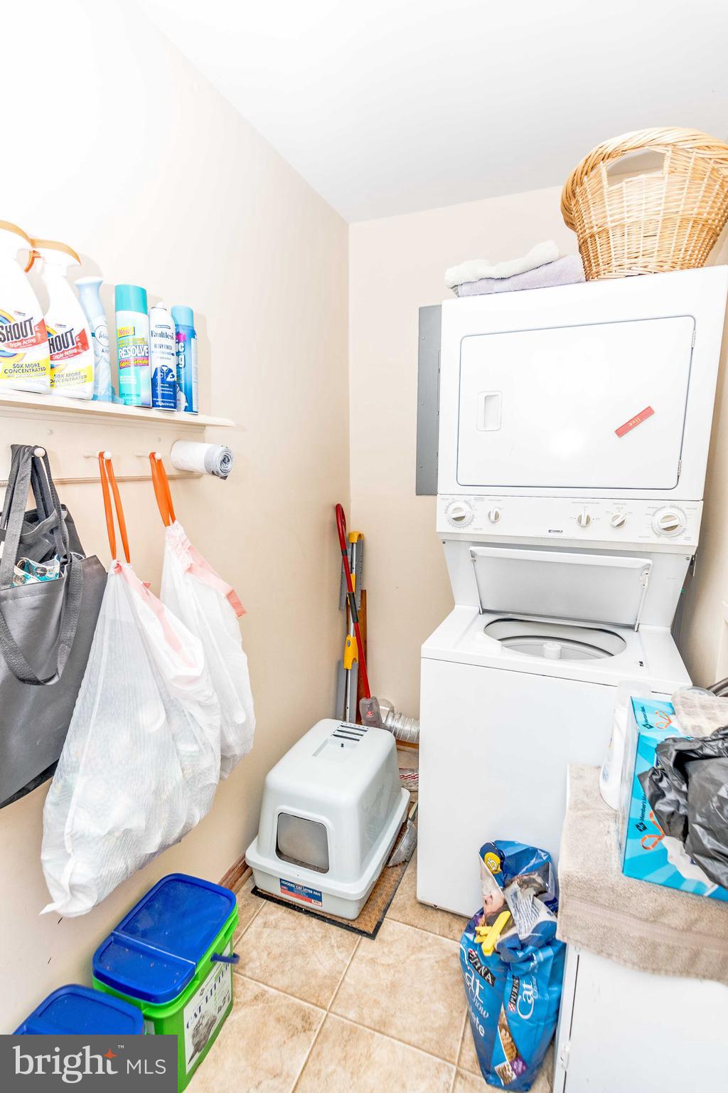 HUNTERS MILL - Residential