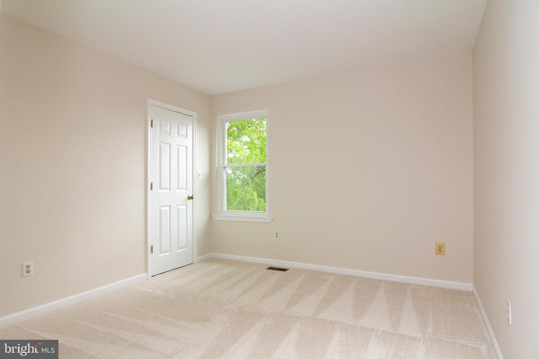 DIAMOND HILLS - Residential
