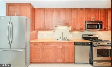 PARK TERRACE - Residential Lease