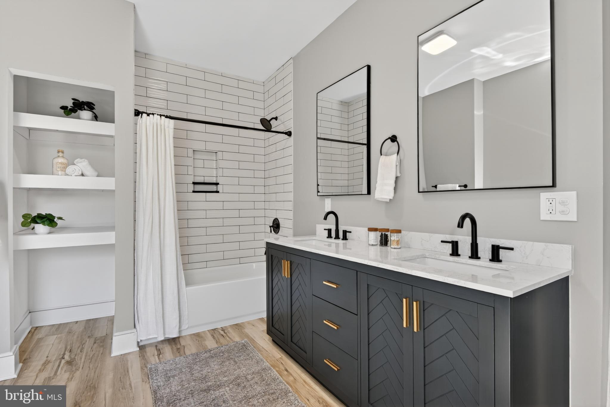 COLUMBIA BOROUGH - Residential