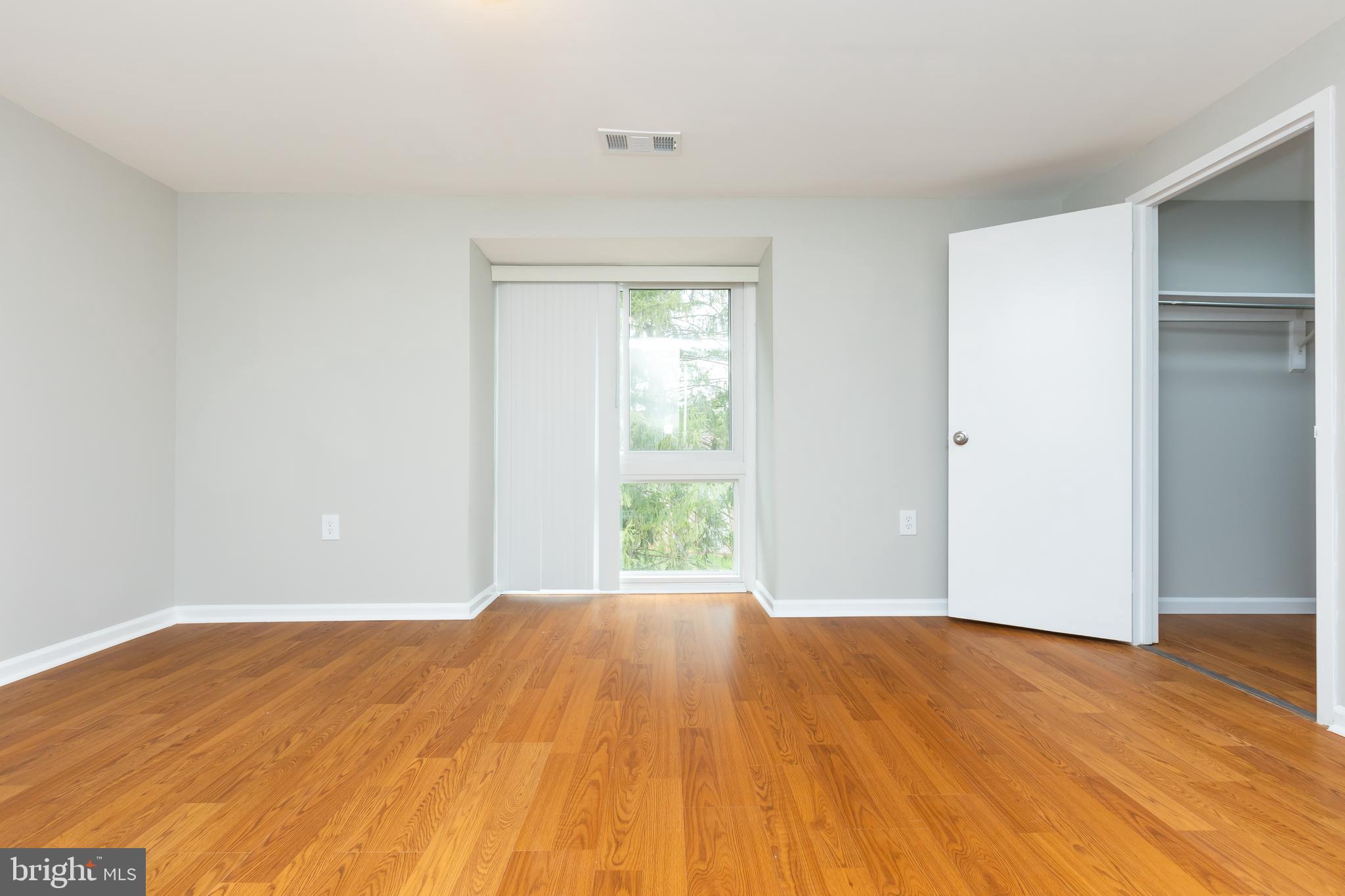 CENTERSTAGE - Residential