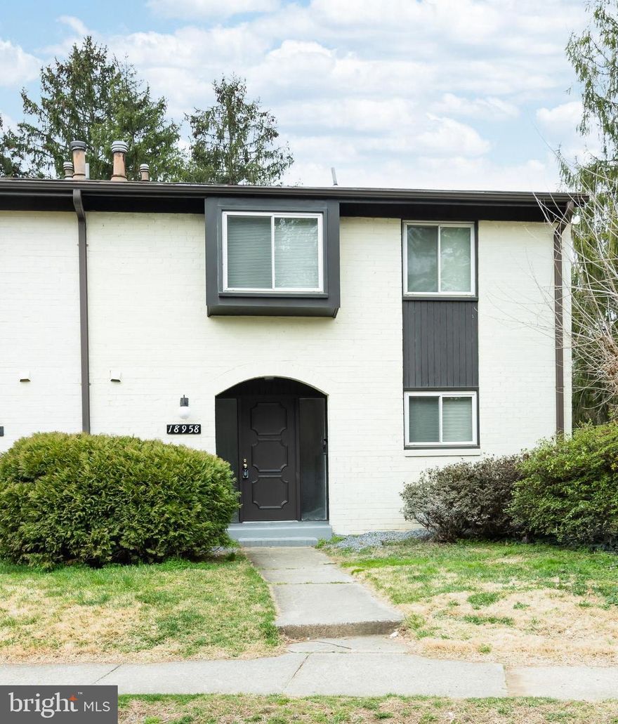 Welcome to your new home in the vibrant community of Centerstage! This fully renovated end-unit townhouse boasts 3 bedrooms upstairs, along with a versatile bonus room in the walkout basement complete with a closet. Whether you need a home office, a gym, or a guest bedroom, this space offers endless possibilities to suit your lifestyle. Entire house is fresh painted and brand new HVAC. 

As you step inside, you'll be greeted by an inviting open floor plan featuring a beautifully renovated kitchen with new cabinets and appliances, seamlessly flowing into the dining room and living area. A convenient half bathroom and closet complete this level, ensuring both comfort and functionality for everyday living.

Venture upstairs to discover three spacious bedrooms and two updated full bathrooms. The generously sized master bedroom is bathed in natural light, offering a tranquil retreat with its walk-in closet and full master bathroom.

Descending to the walkout basement, you'll find even more living space, perfect for entertaining or simply relaxing with loved ones. In addition to the open living area, the basement features a bonus room and utility room with ample storage space, as well as a washer and dryer for added convenience. Step outside through the sliding glass door to enjoy your fenced backyard, providing a private oasis for outdoor enjoyment.

Located within walking distance of the Montgomery Village Shopping Center, this home offers unparalleled convenience, with grocery stores, cafes, and restaurants just a short stroll away. Nature lovers will appreciate the proximity to Whetstone Lake, offering scenic beauty and leisurely walking trails right across the street.

With easy access to major highways, this home provides seamless connectivity to the rest of the city, making it the perfect combination of convenience, comfort, and modern living. Don't miss out on the opportunity to make this Centerstage gem your own—schedule your viewing today!