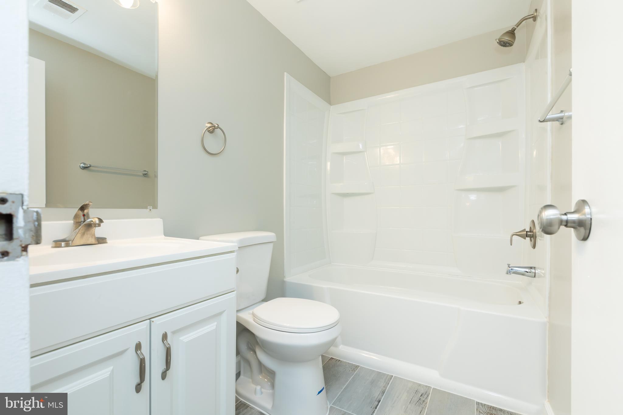 CENTERSTAGE - Residential