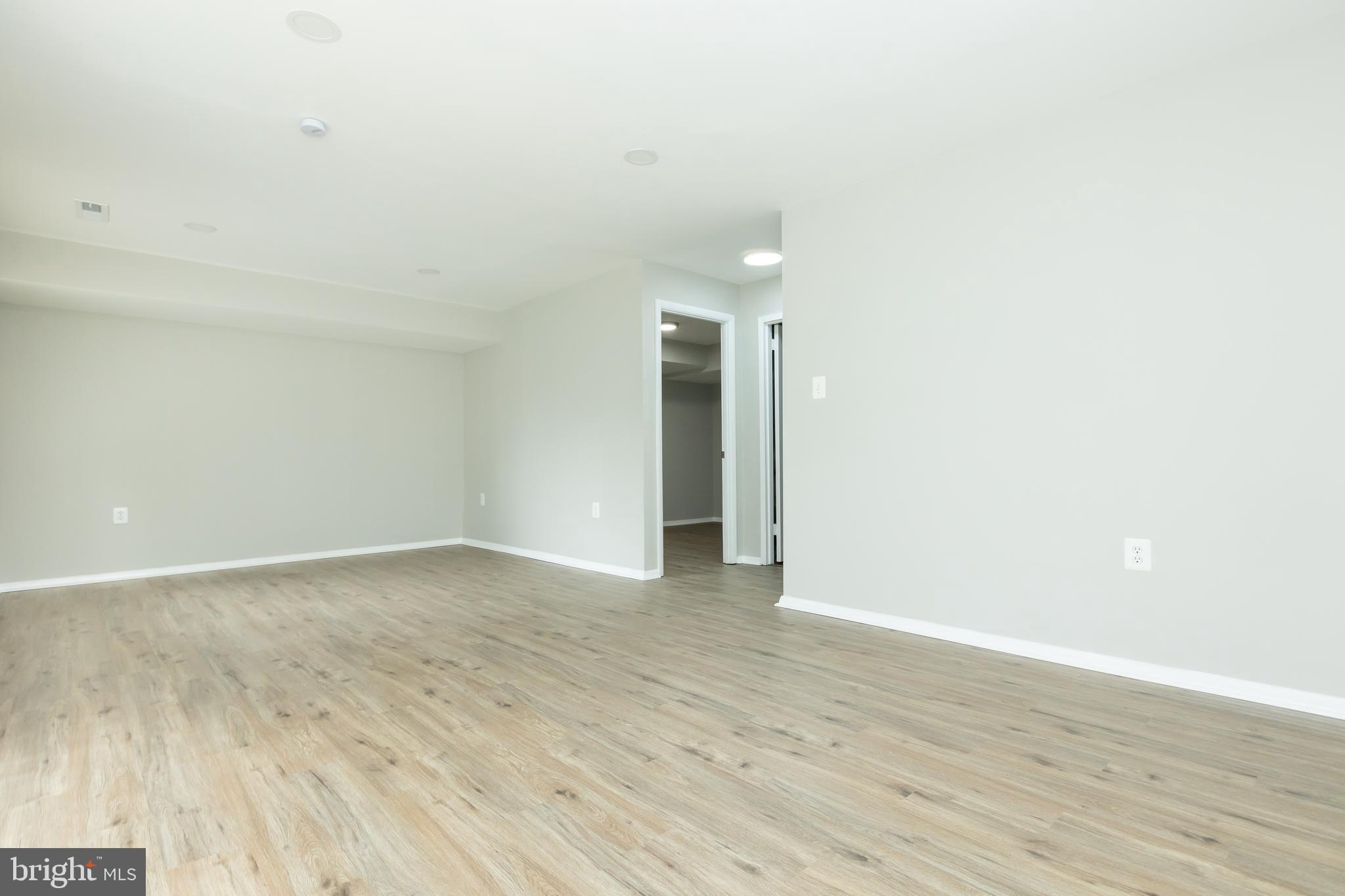 CENTERSTAGE - Residential