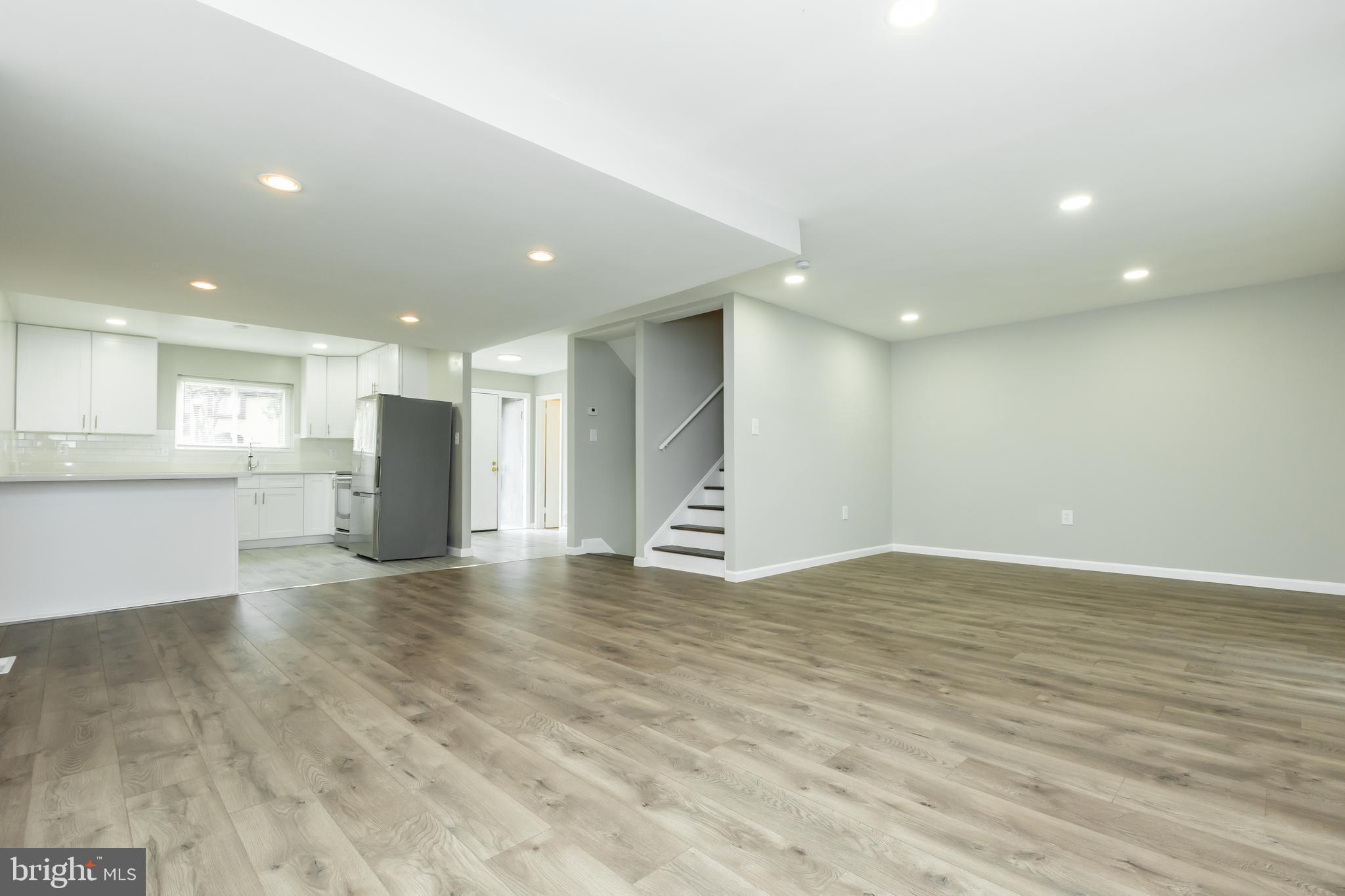 CENTERSTAGE - Residential