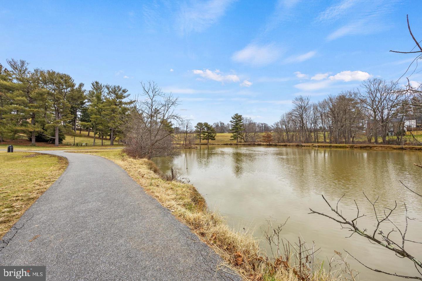 CENTERSTAGE - Residential