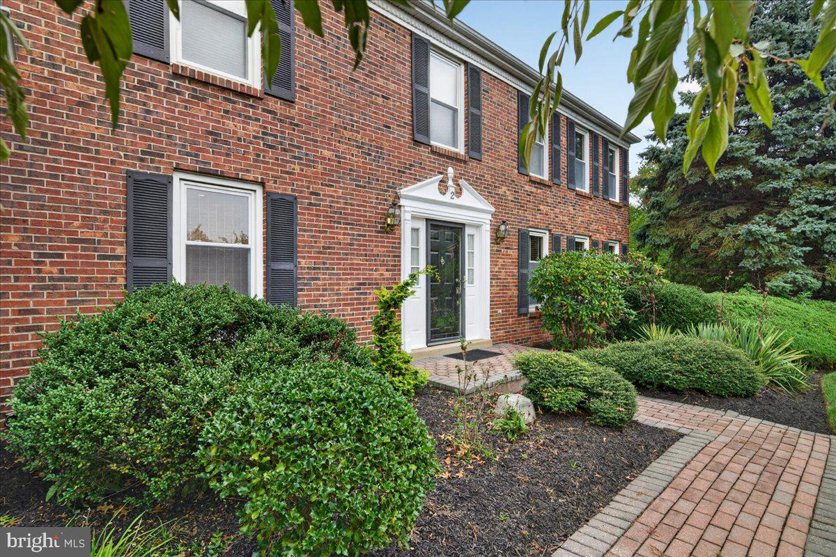 2 TRACEY DRIVE