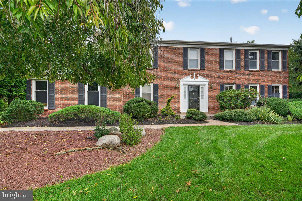 2 TRACEY DRIVE