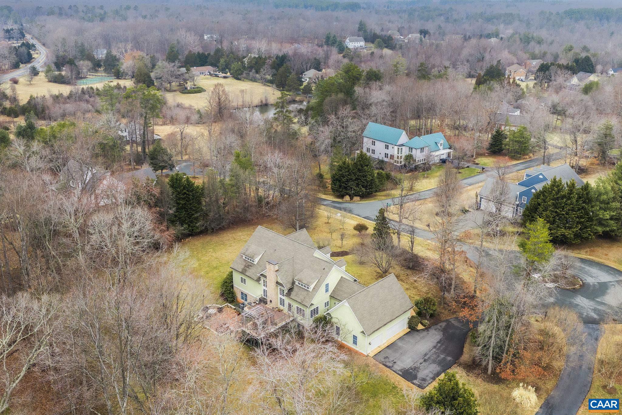 WALNUT HILLS - Residential