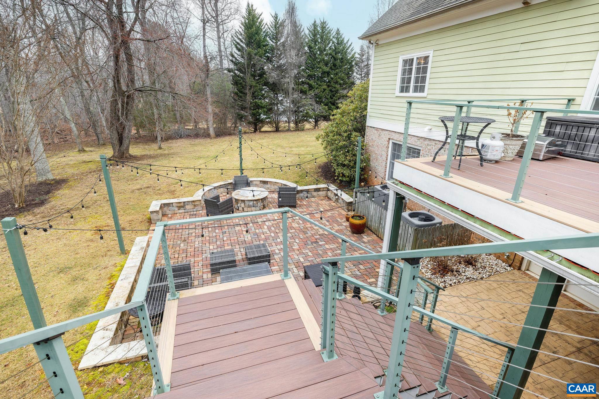 WALNUT HILLS - Residential