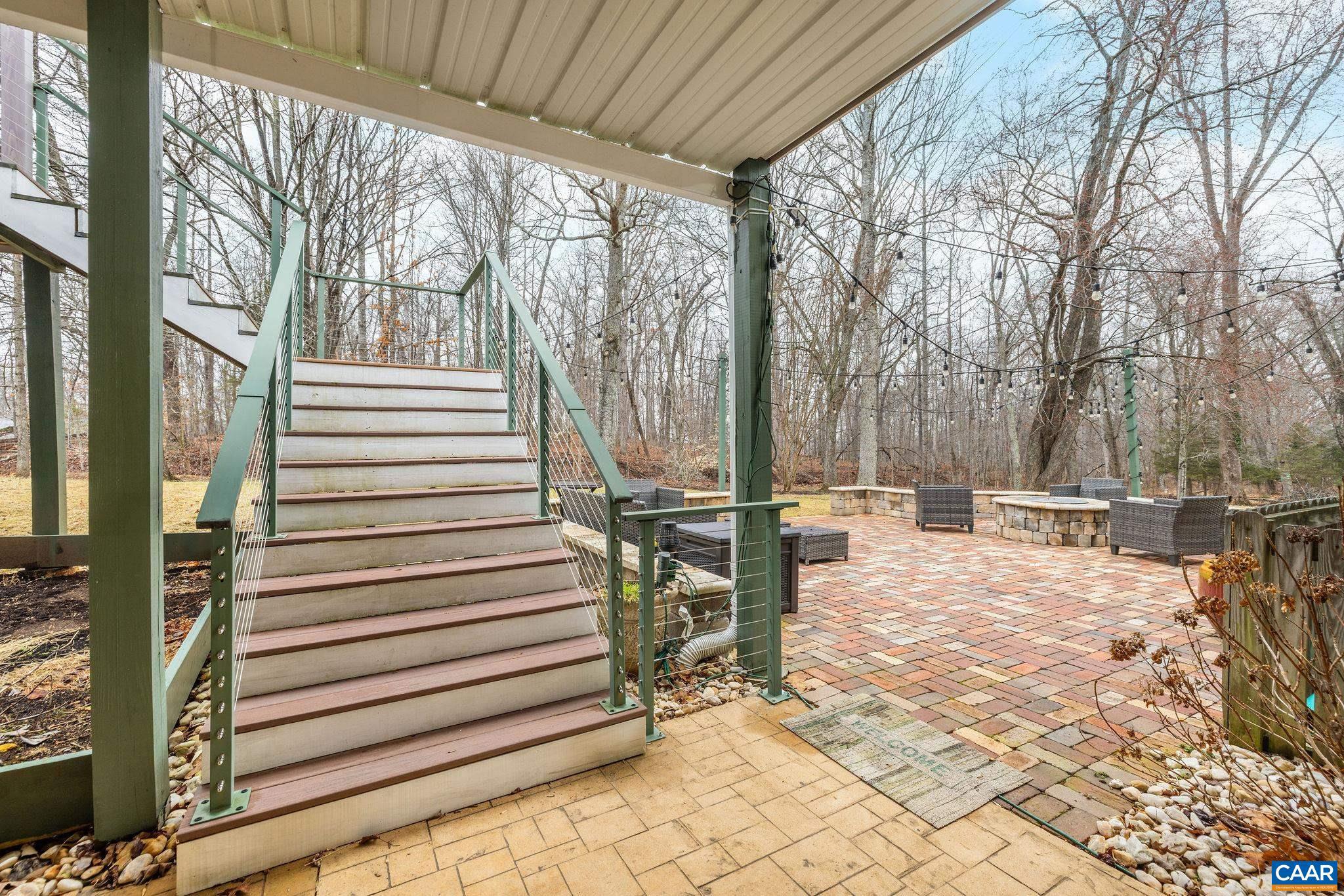 WALNUT HILLS - Residential