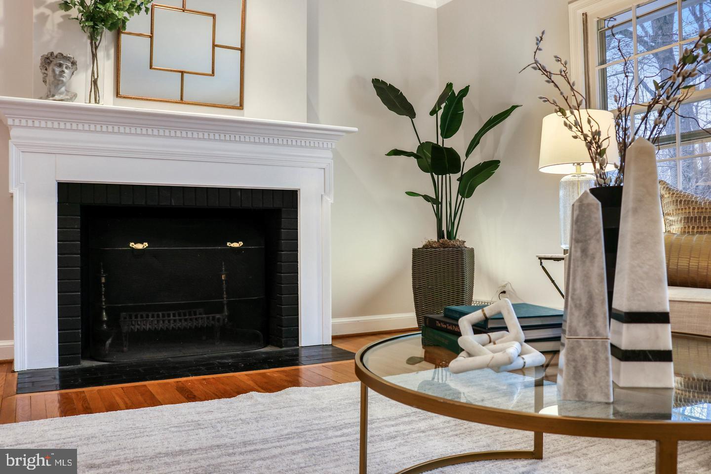 CLEARVIEW MANOR - Residential Lease