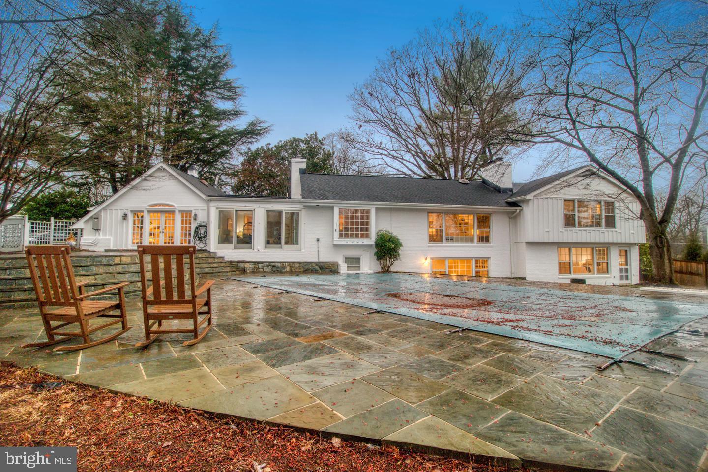 CLEARVIEW MANOR - Residential Lease