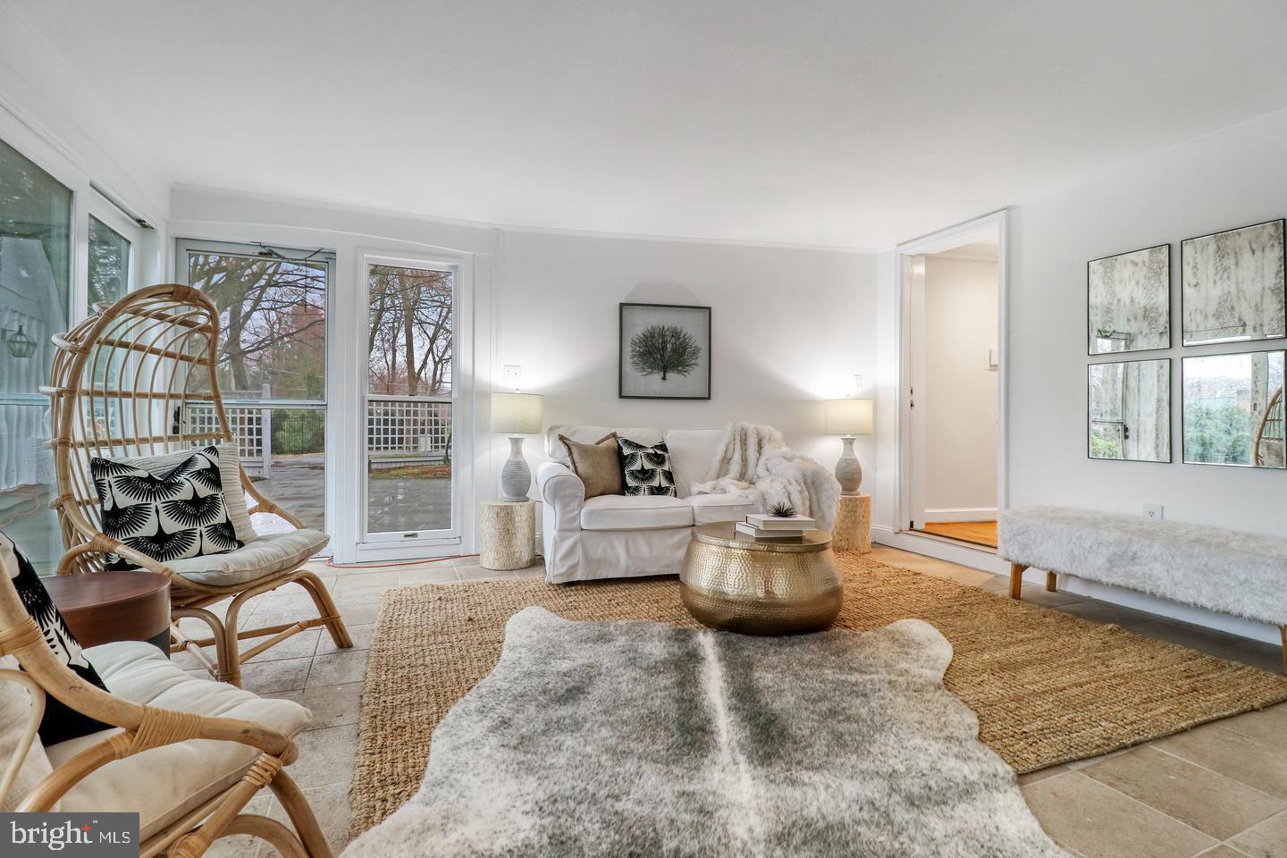 CLEARVIEW MANOR - Residential Lease