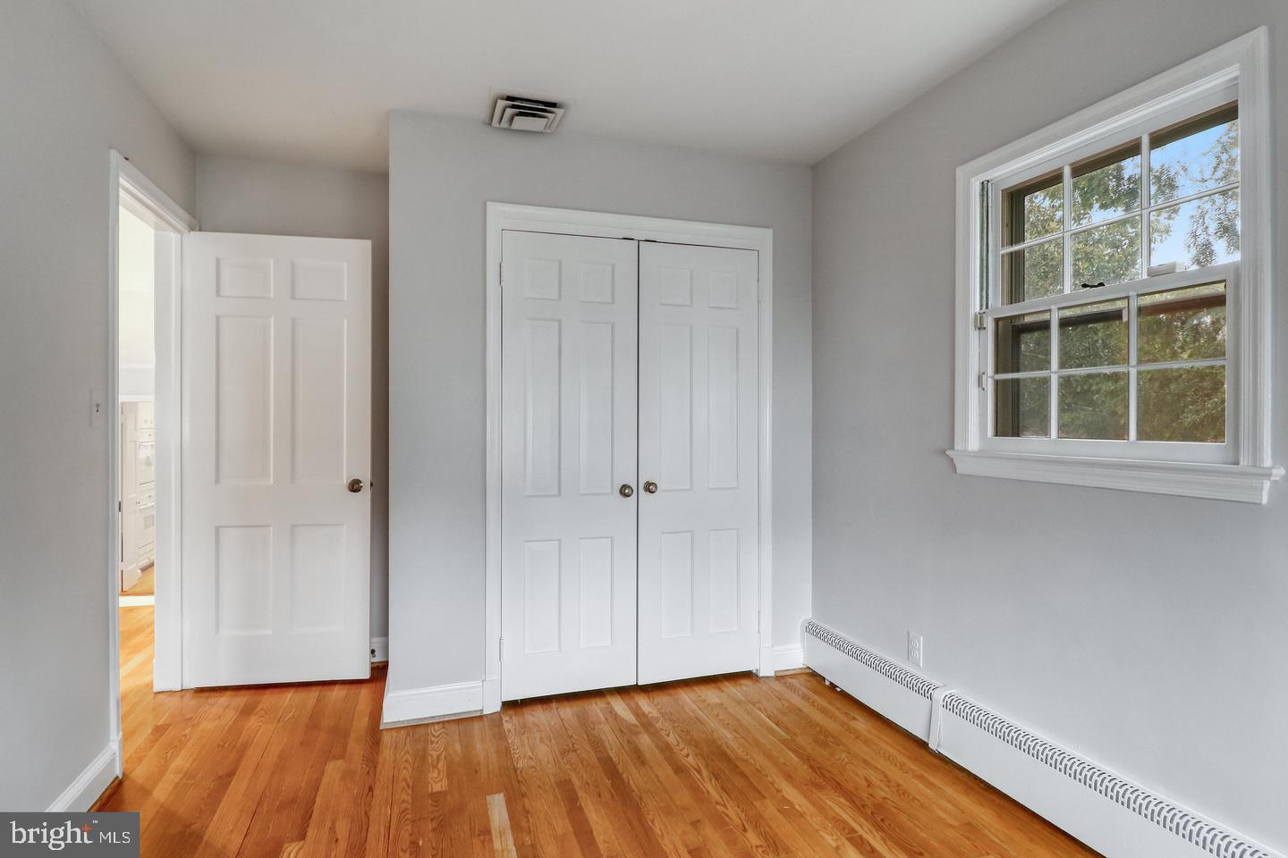 CLEARVIEW MANOR - Residential Lease