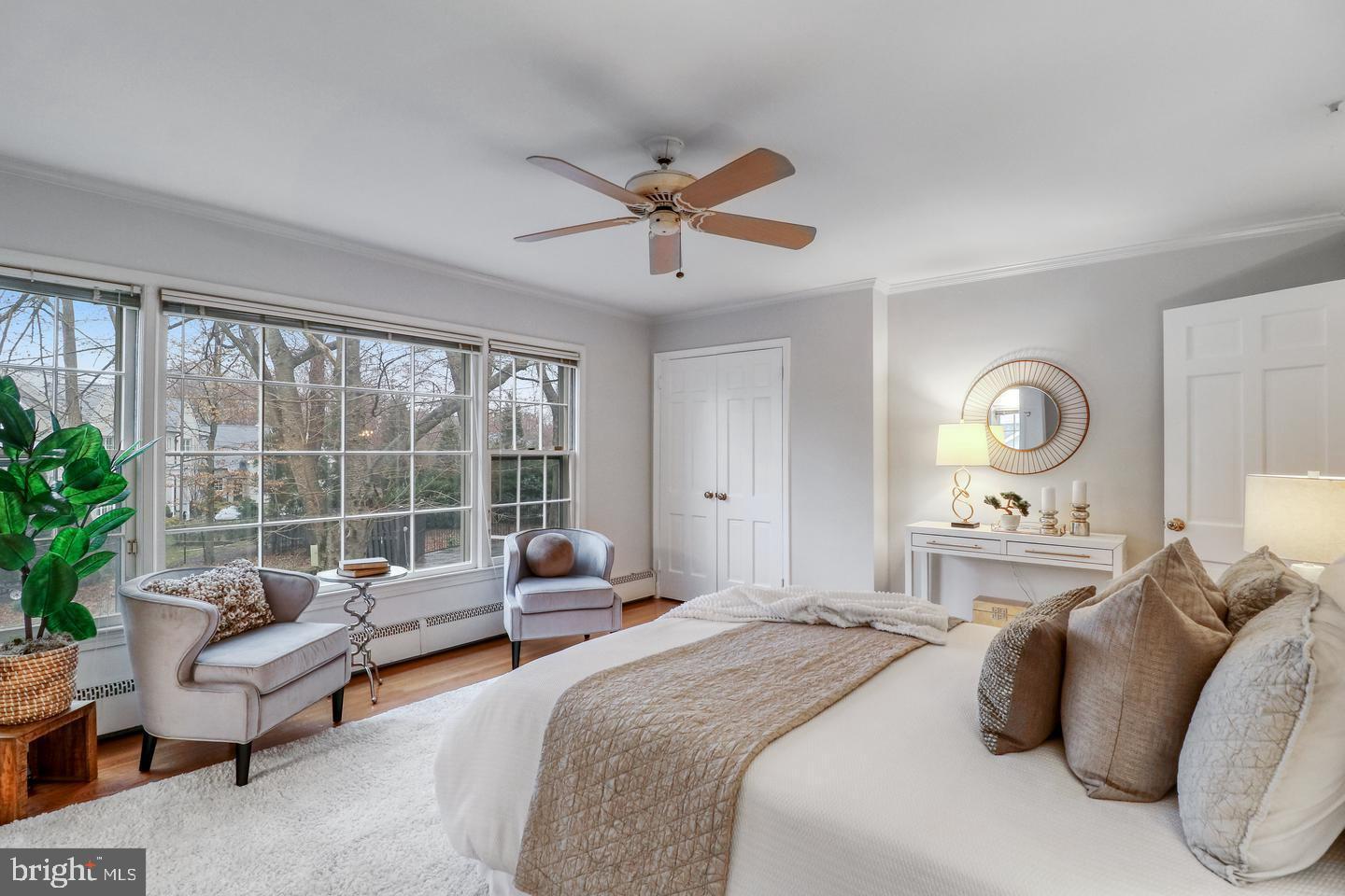 CLEARVIEW MANOR - Residential Lease