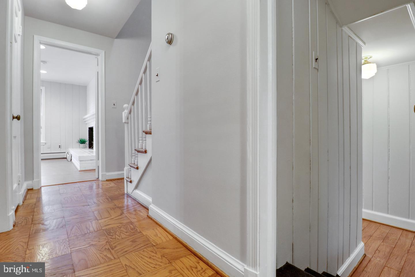 CLEARVIEW MANOR - Residential Lease