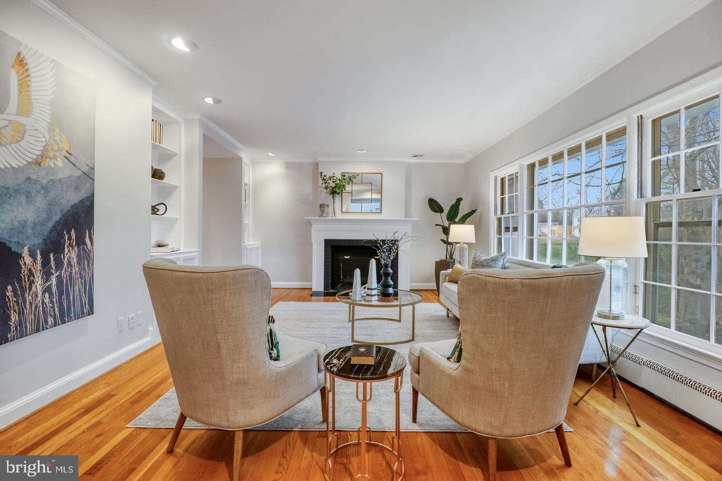 CLEARVIEW MANOR - Residential Lease