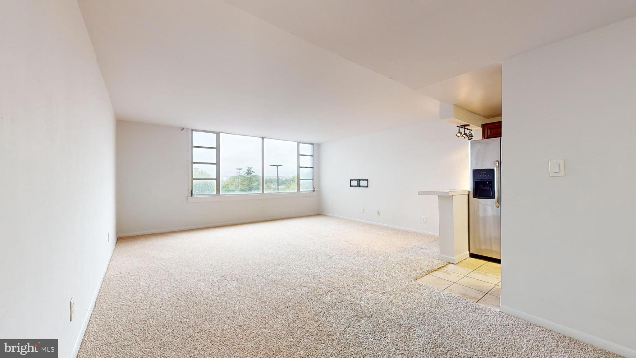 FORTY SIX HUNDRED - Residential Lease