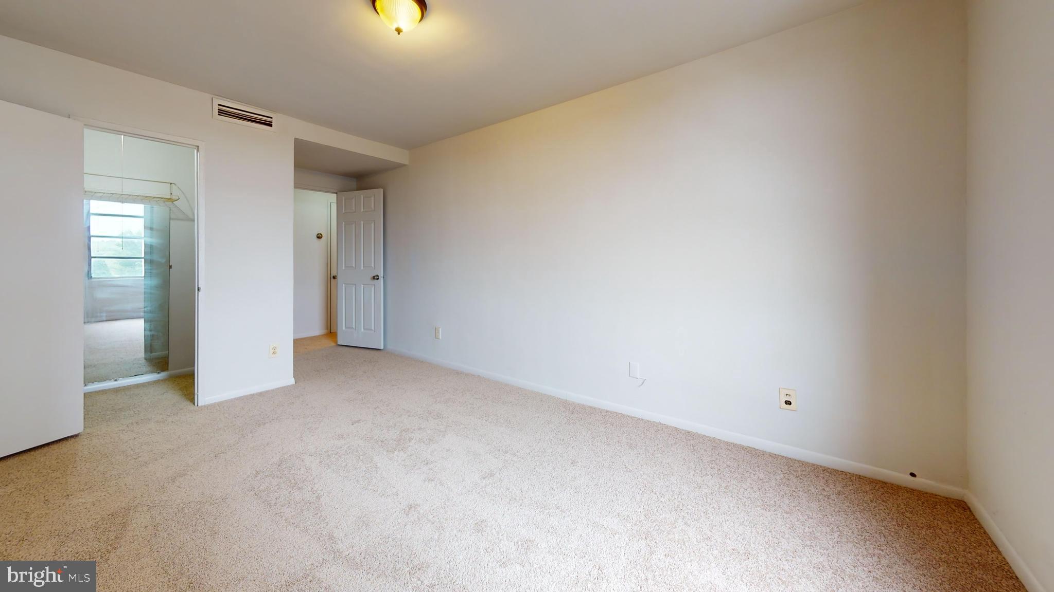 FORTY SIX HUNDRED - Residential Lease