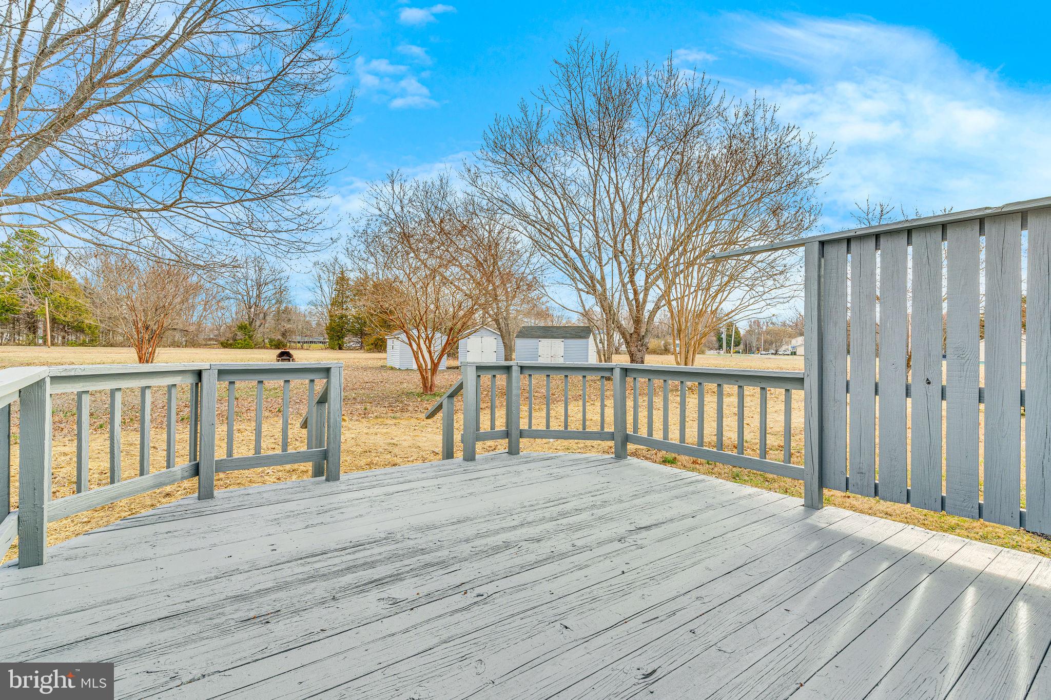 MILL POINT SHORES - Residential