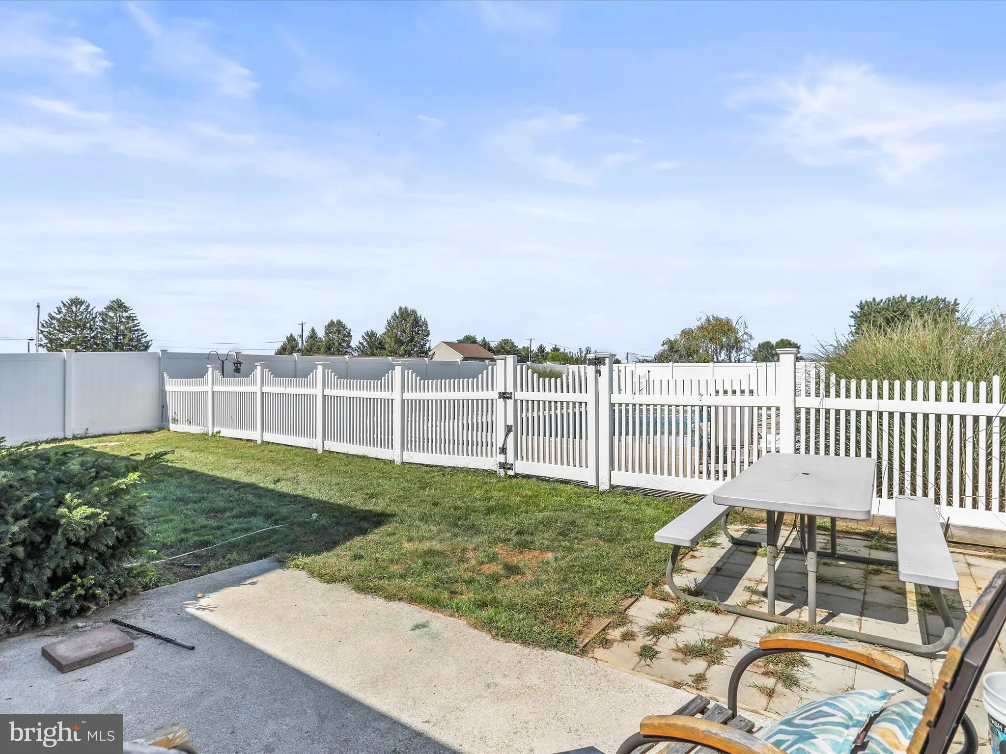 Spring Grove, Pennsylvania 17362, United States, 3 Bedrooms Bedrooms, ,3 BathroomsBathrooms,Residential,Pending,206684