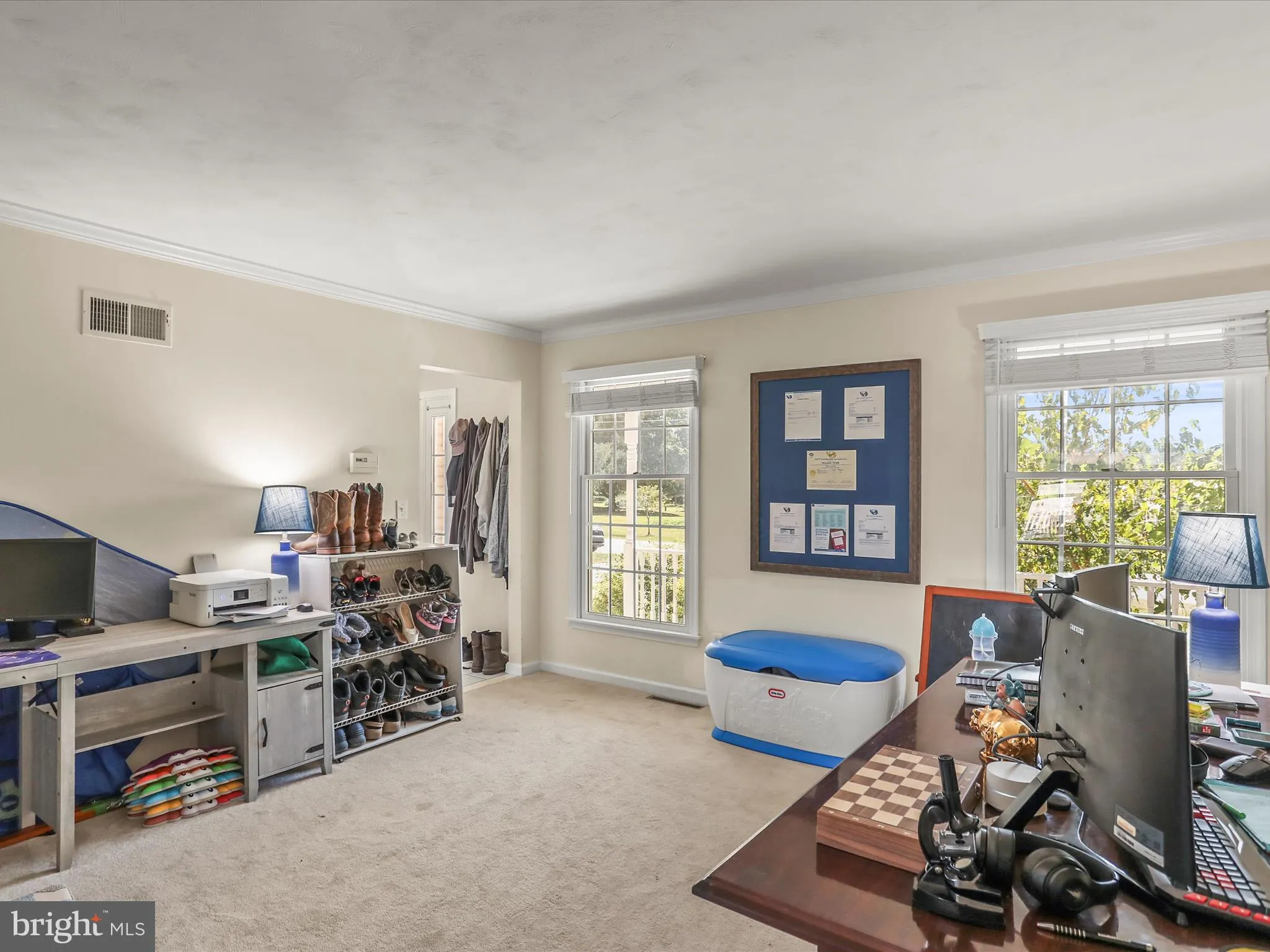 Spring Grove, Pennsylvania 17362, United States, 3 Bedrooms Bedrooms, ,3 BathroomsBathrooms,Residential,Pending,206684