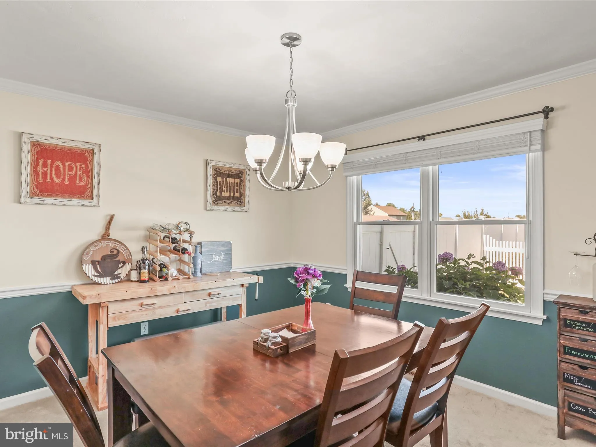 Spring Grove, Pennsylvania 17362, United States, 3 Bedrooms Bedrooms, ,3 BathroomsBathrooms,Residential,Pending,206684