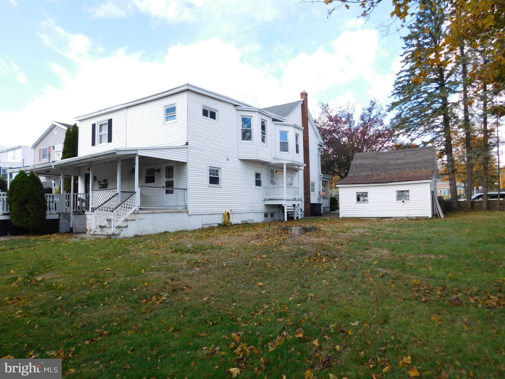 FRACKVILLE - Residential