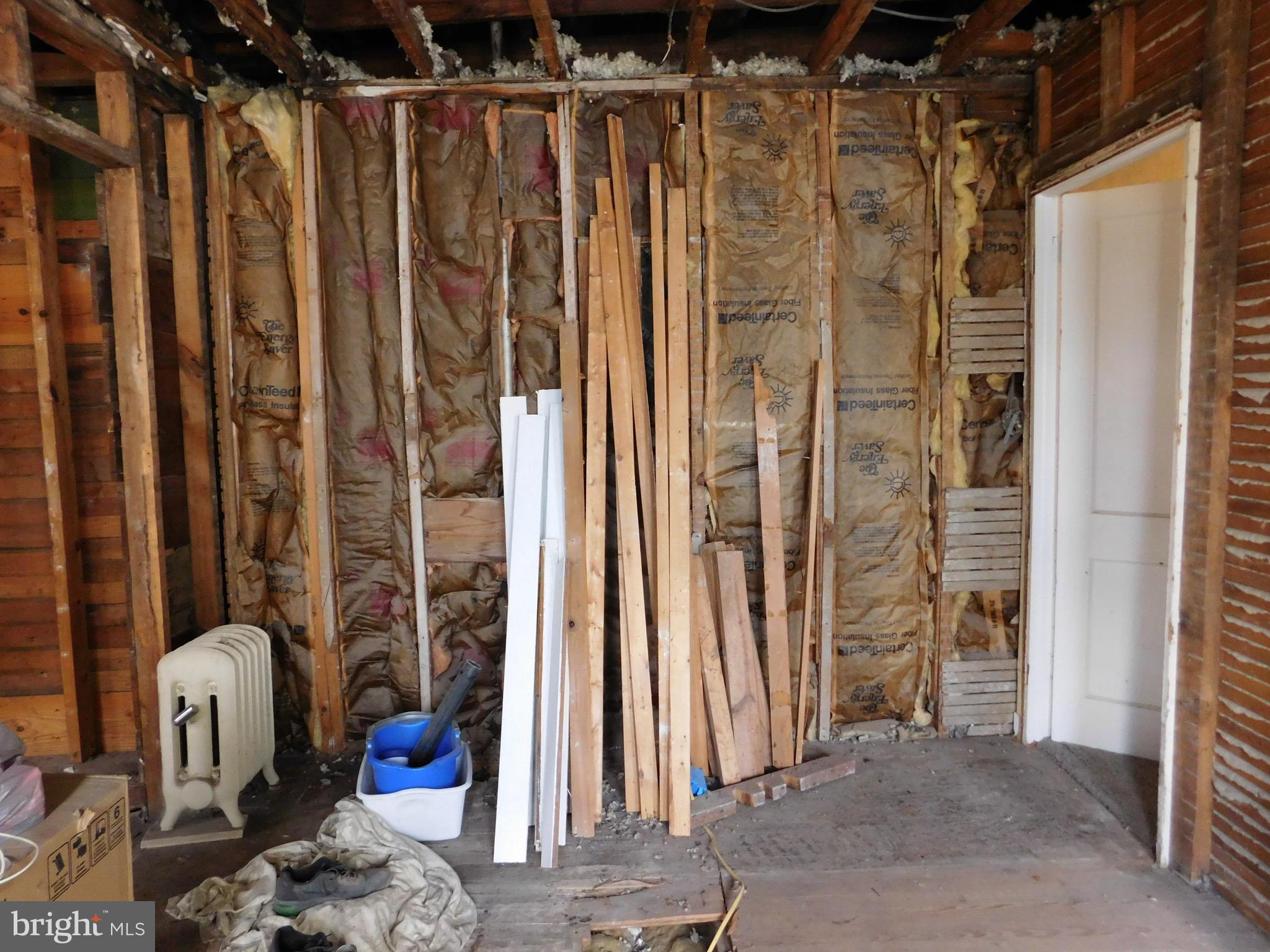 FRACKVILLE - Residential