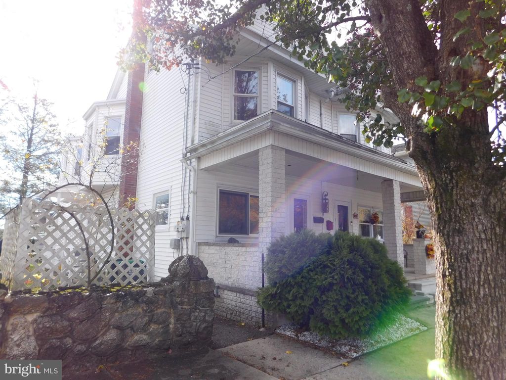 Photo of 432 W Spring Street, FRACKVILLE, PA 17931 (MLS # PASK2024310)