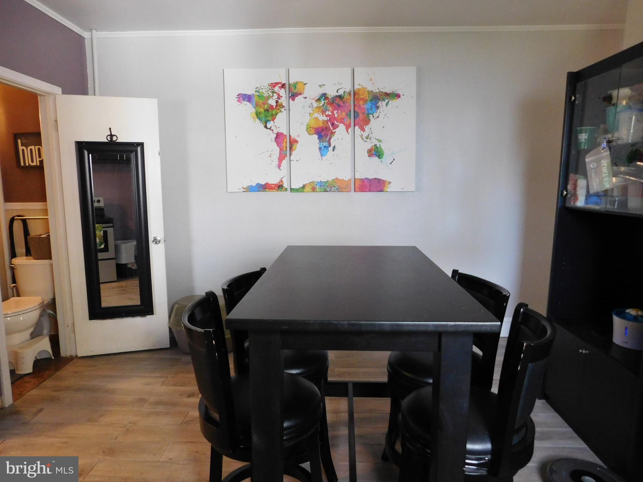 FRACKVILLE - Residential