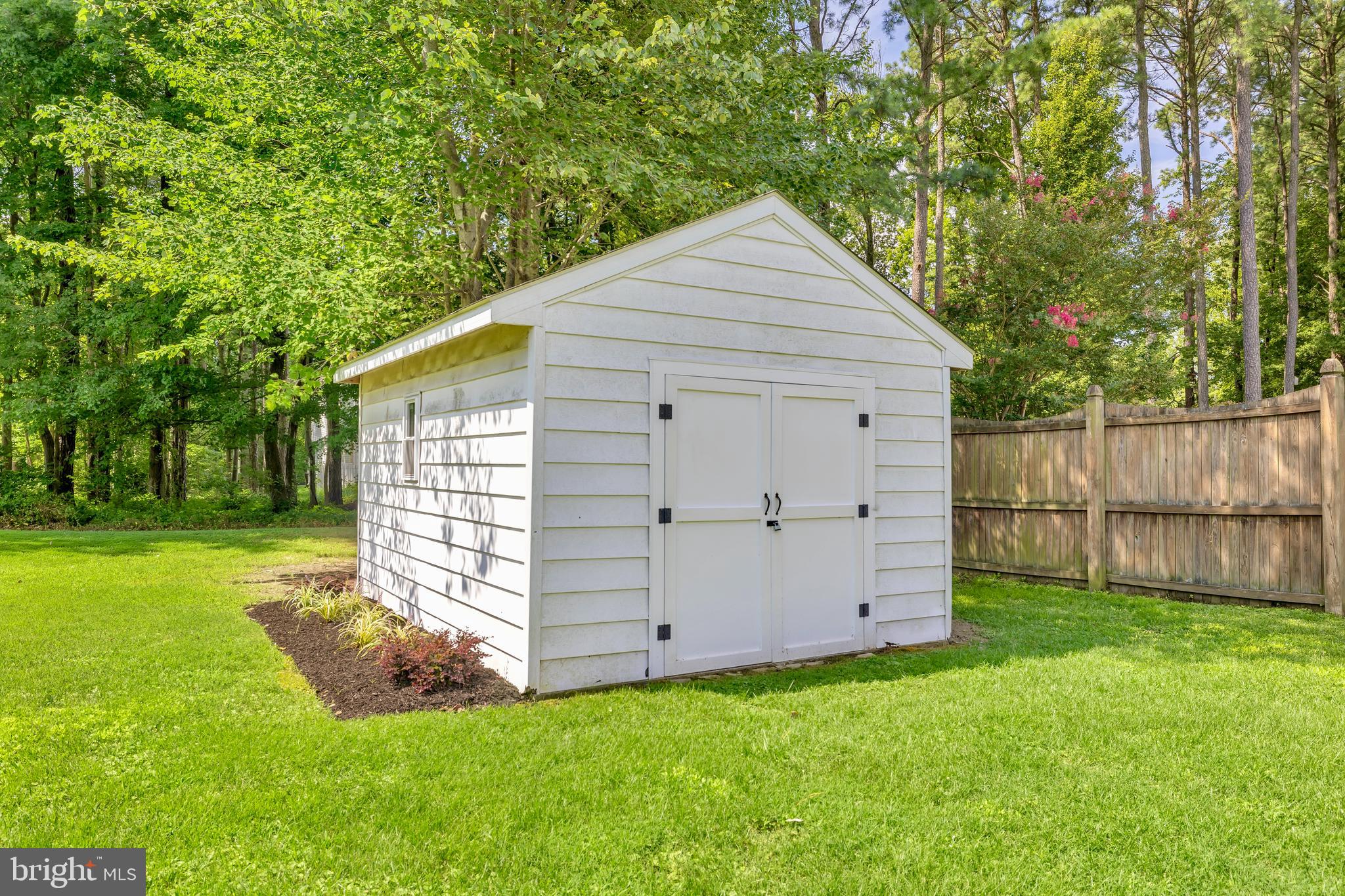 KENT ISLAND ESTATES - Residential