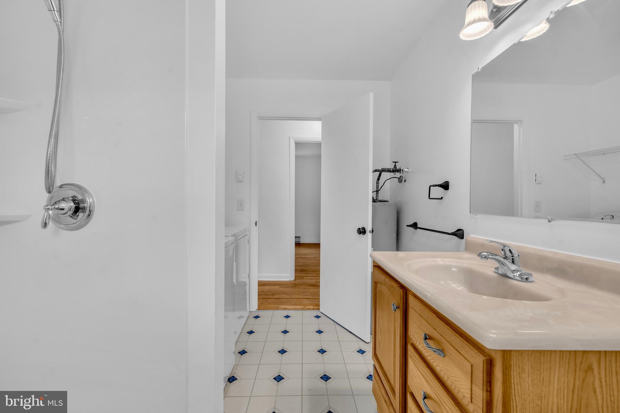 KENT ISLAND ESTATES - Residential