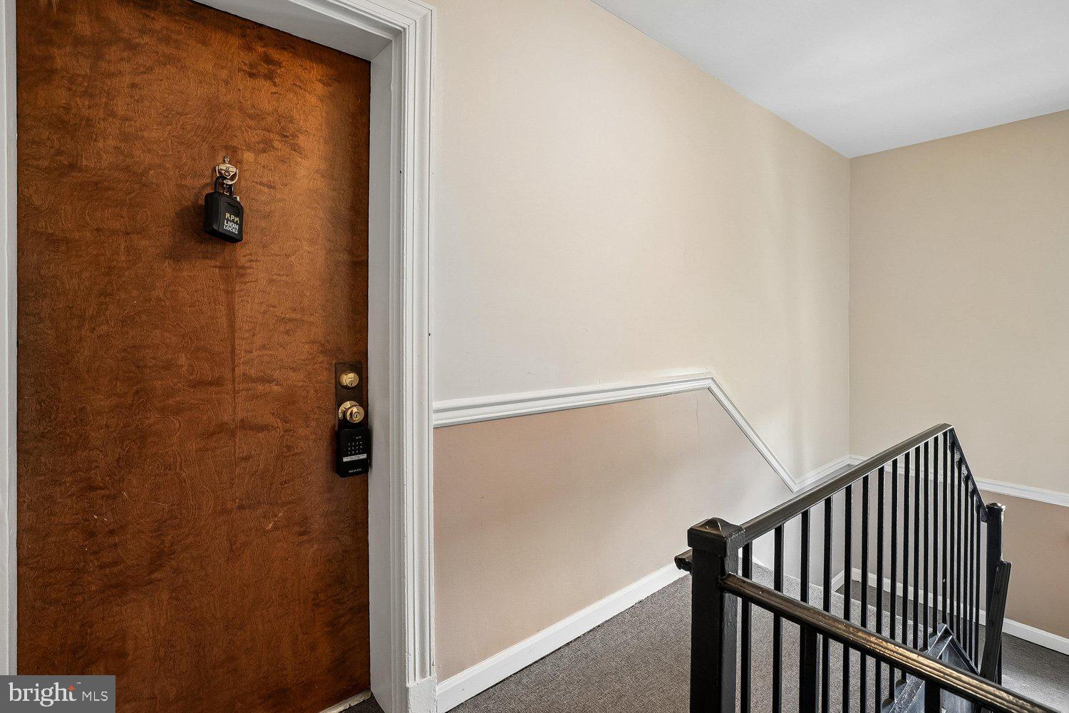 2021 21ST STREET N 22