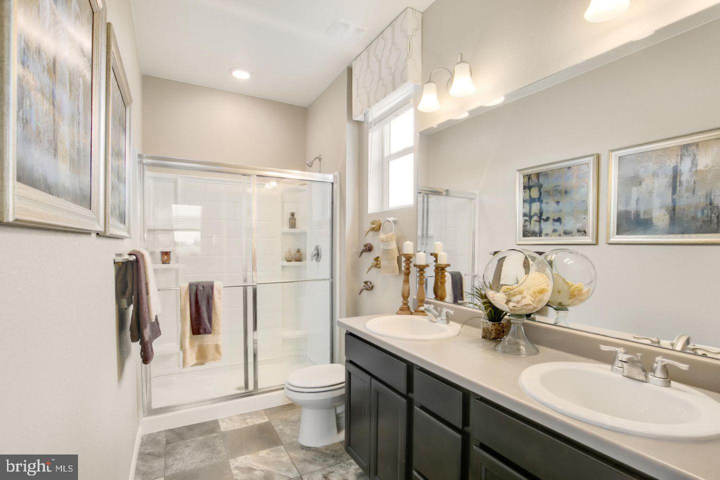 COYOTE RUN - Residential