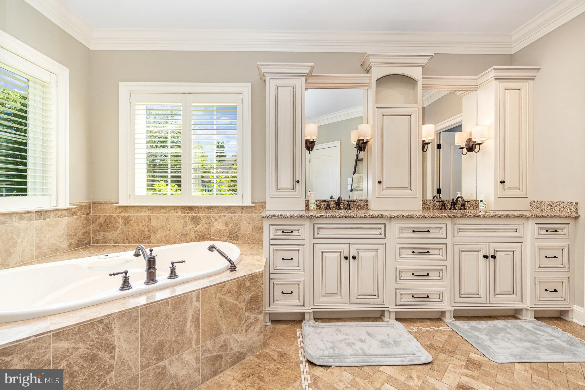 BENT CREEK - Residential