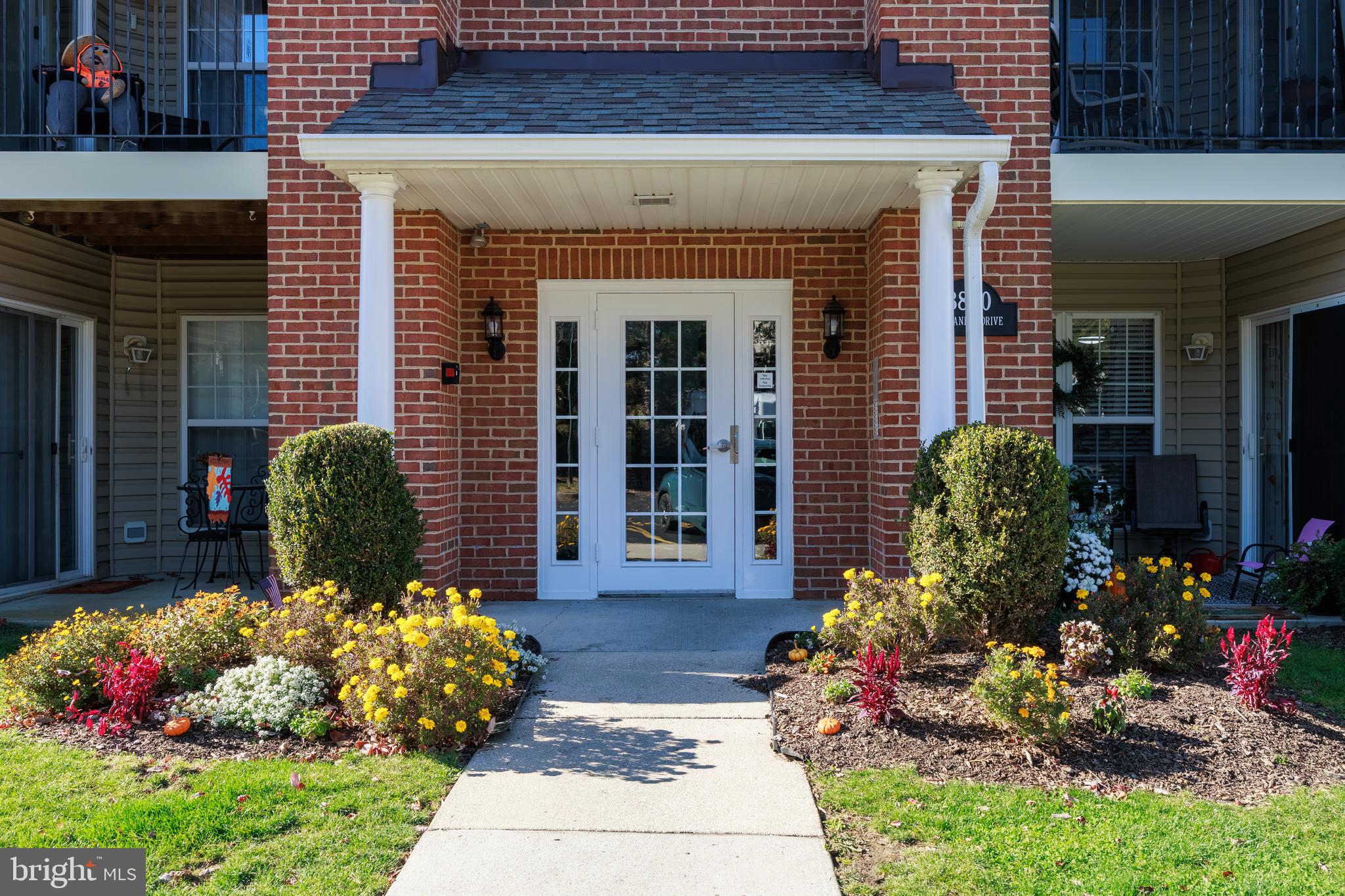 3840 NORMANDY DRIVE 2A