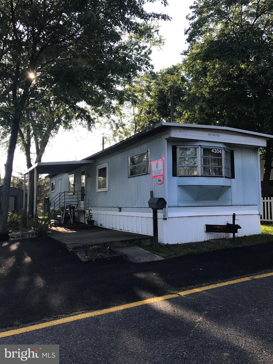 WAPLES MOBILE HOME PARK - Residential