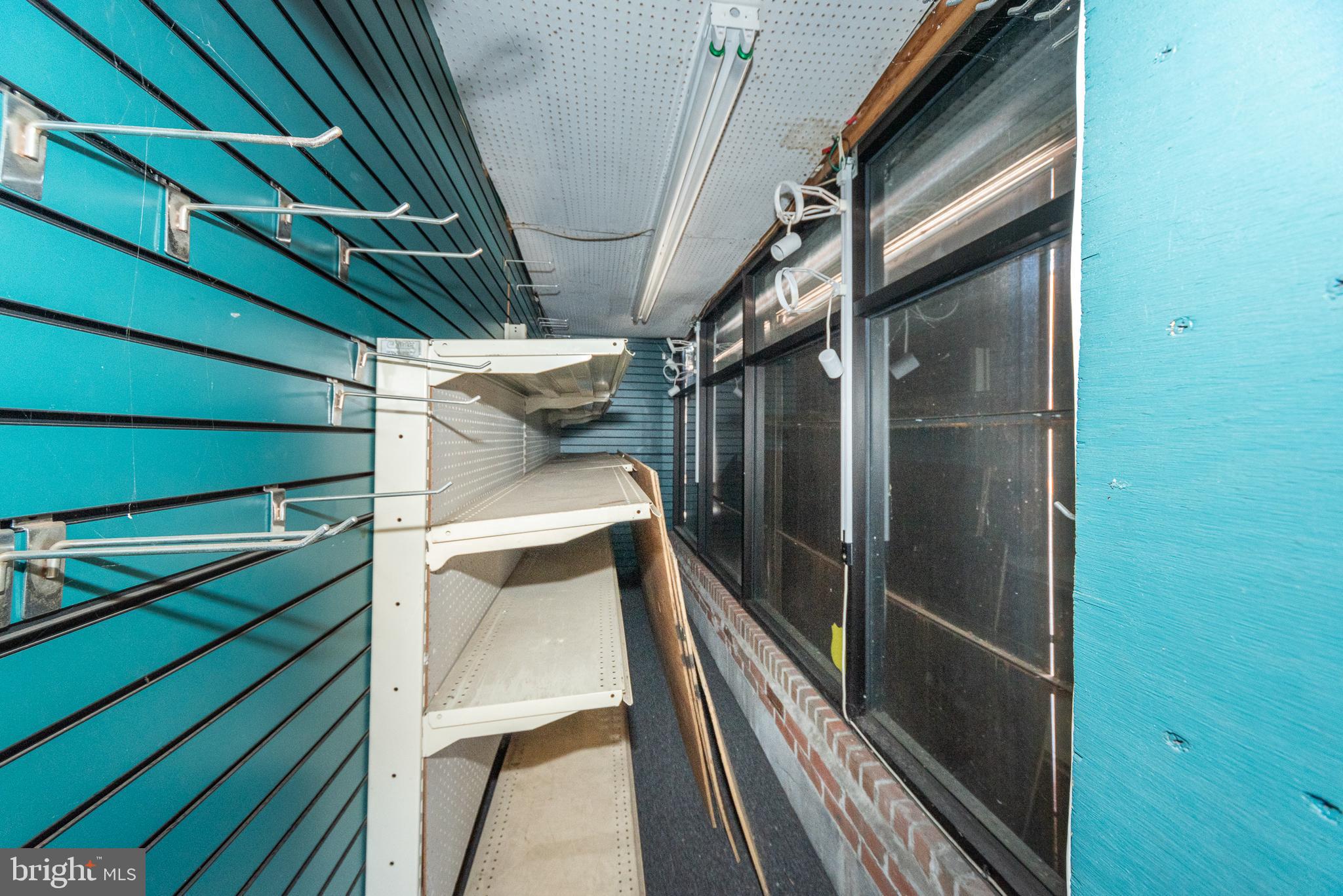 HOLLINS MARKET - Commercial Sale