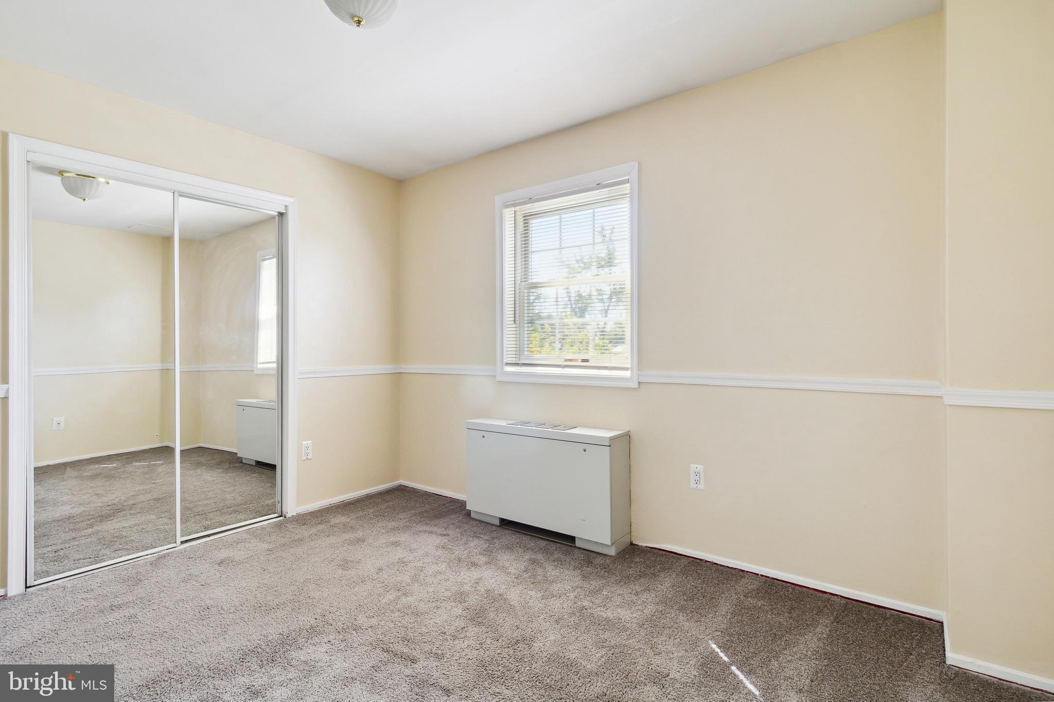 MONTPELIER VILLAGE - Residential