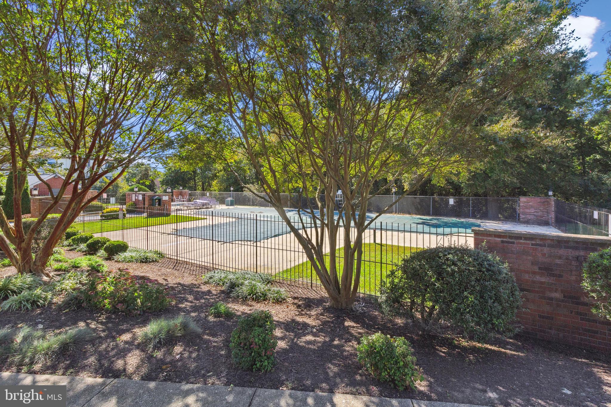 MONTPELIER VILLAGE - Residential