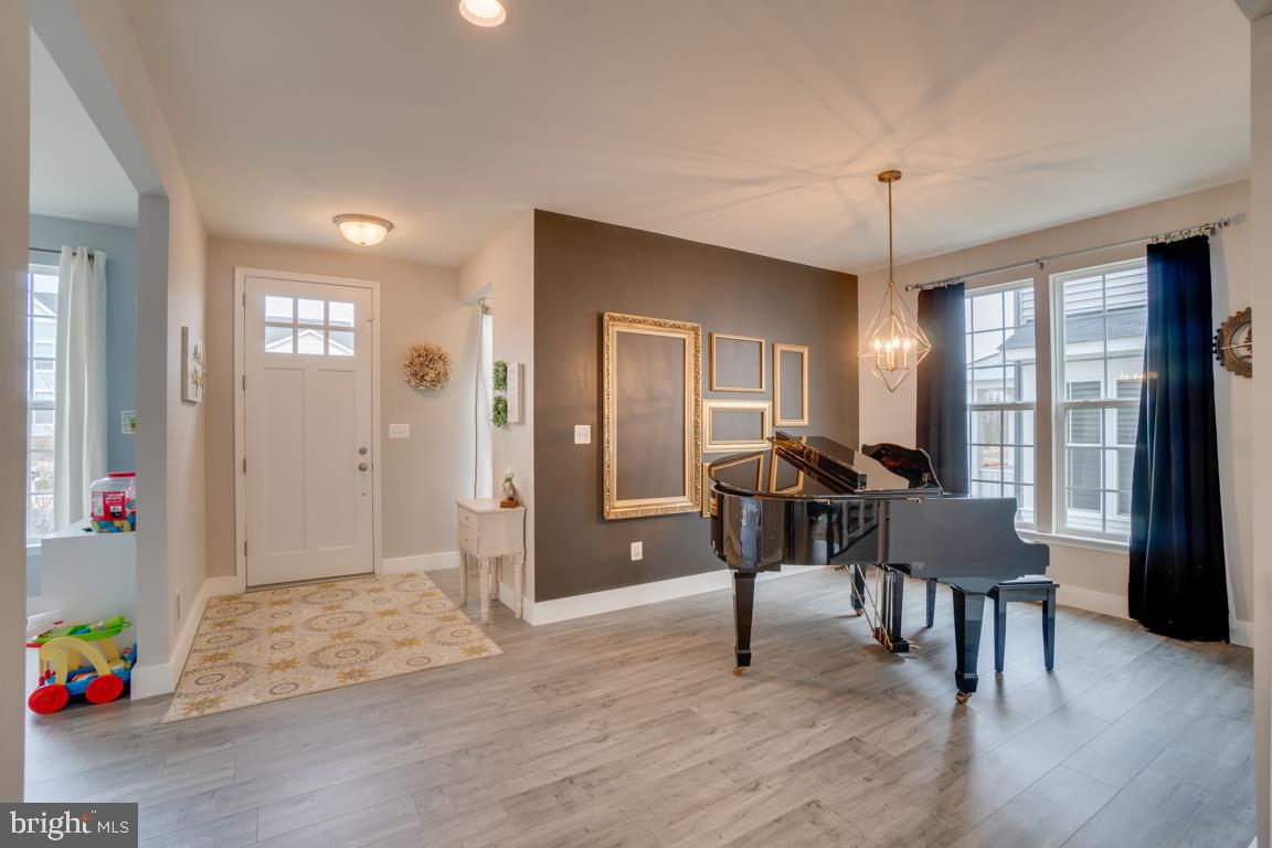 EMBREY MILL - Residential