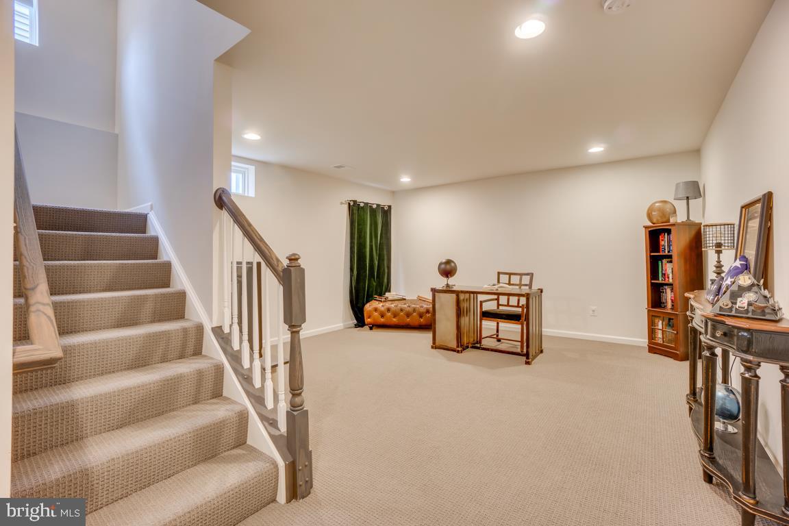 EMBREY MILL - Residential