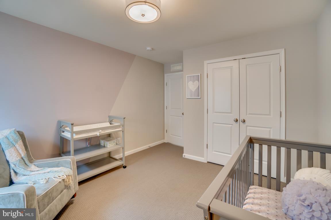 EMBREY MILL - Residential