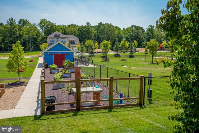 EMBREY MILL - Residential