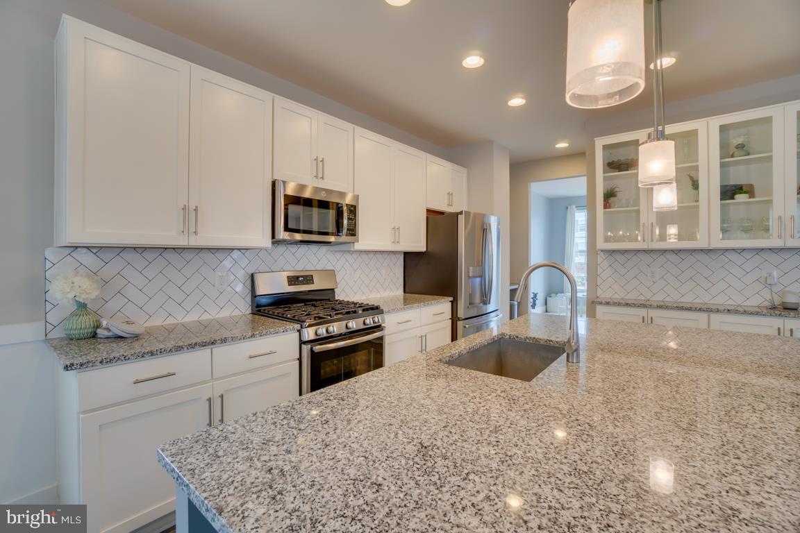 EMBREY MILL - Residential