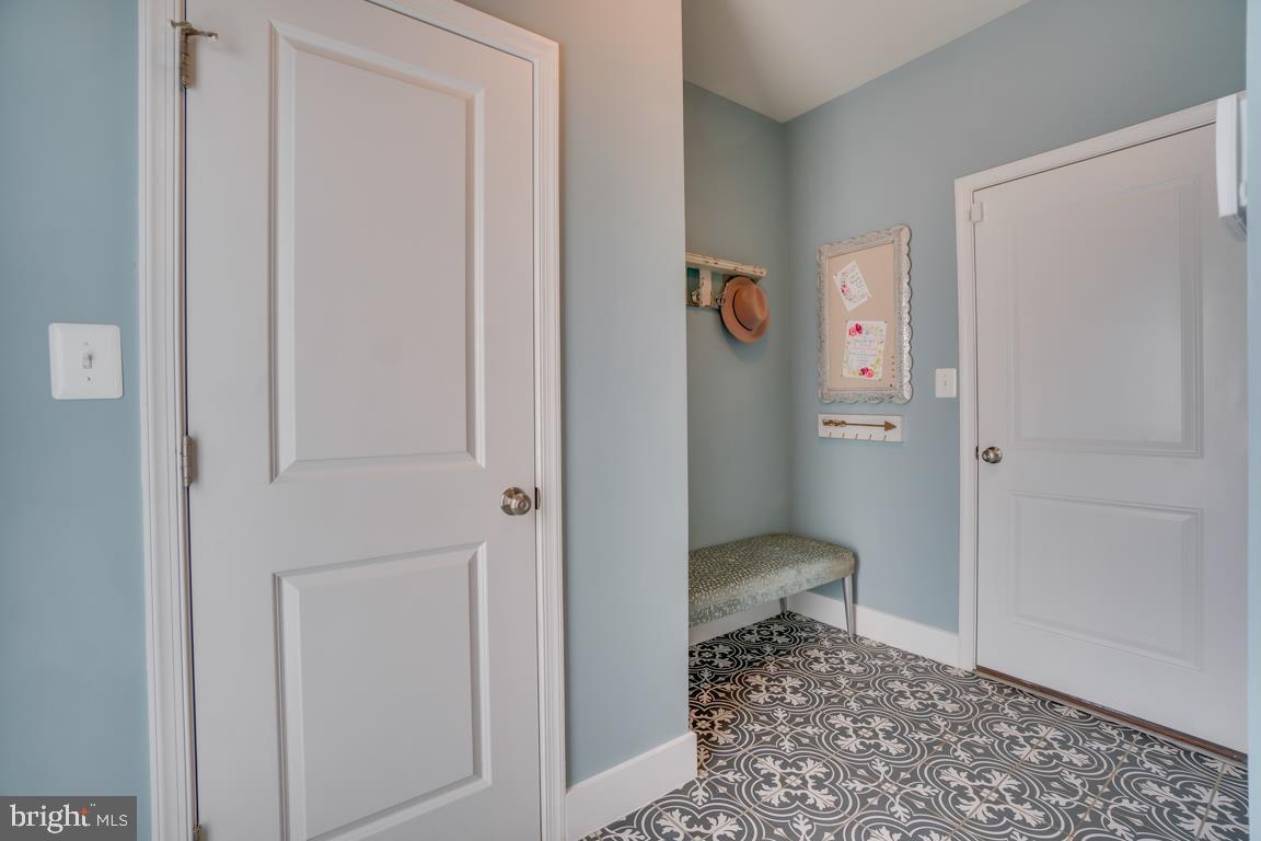 EMBREY MILL - Residential