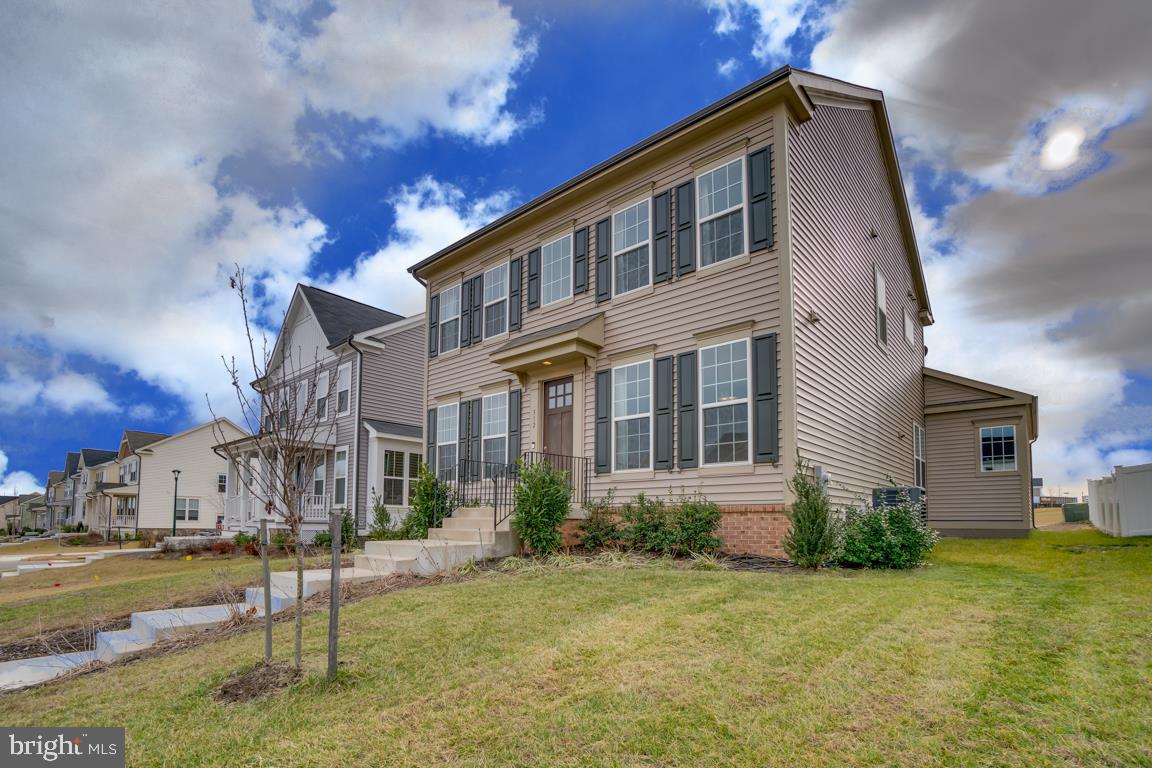 EMBREY MILL - Residential